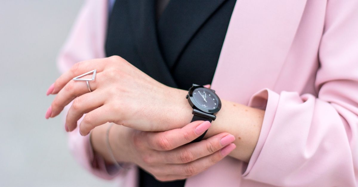 Eleganckie dodatki w roli głównej: jak budować stylizacje z klasą na każdą okazję